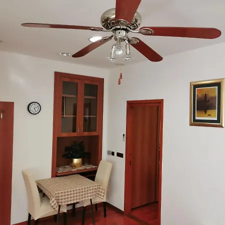 Apartment Luci Near Bacvice Beach Split Exterior photo